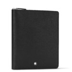 An elegant companion for meetings, business trips and beyond, this notebook holder is designed to fit an A5 pad (MB9596) with ease. Textured in refined Saffiano-printed leather, its zipped closure ensures that important papers stay safe. The front exterior features the Montblanc emblem in a new larger size.